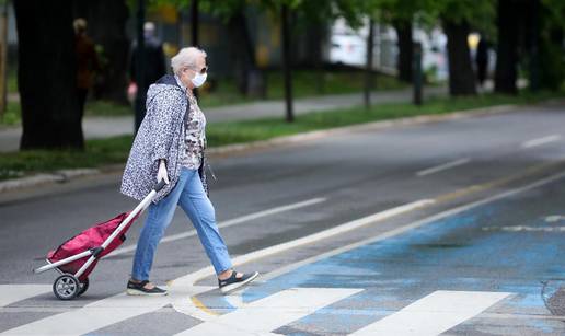 Država daje 800 kn starijima, postoje uvjete trebate ispuniti!