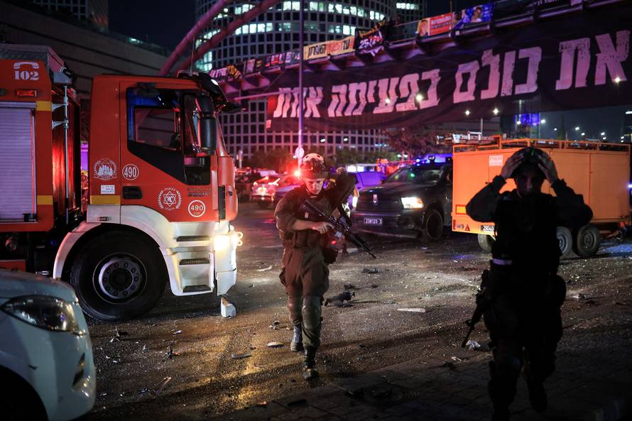 Missiles attack from Iran to Israel