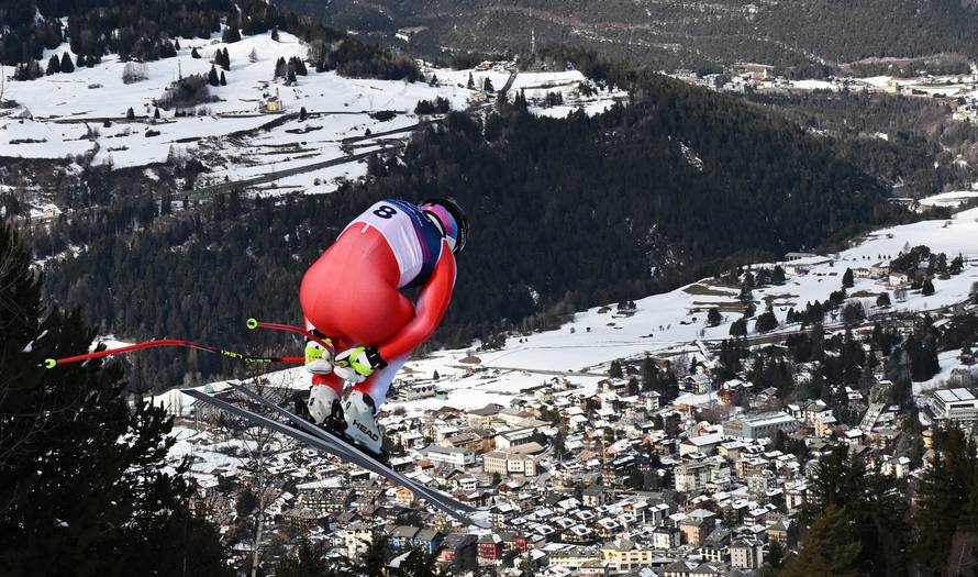 Alpine Skiing - Men's Downhill