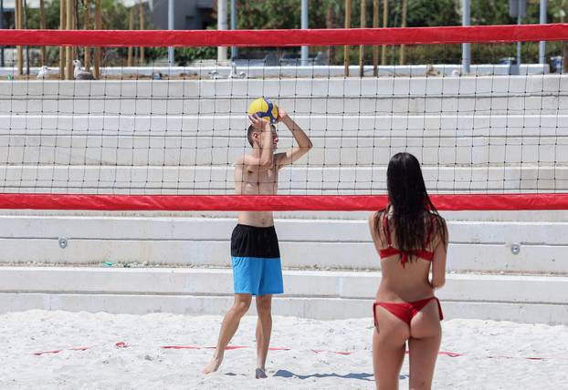 Split: Započelo je ljeto visokih temperatura