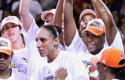 One su košarkaške kraljice: Phoenixu WNBA naslov