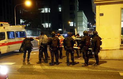 Troje ljudi ranjeno u pucnjavi u Islamskom centru u Zurichu