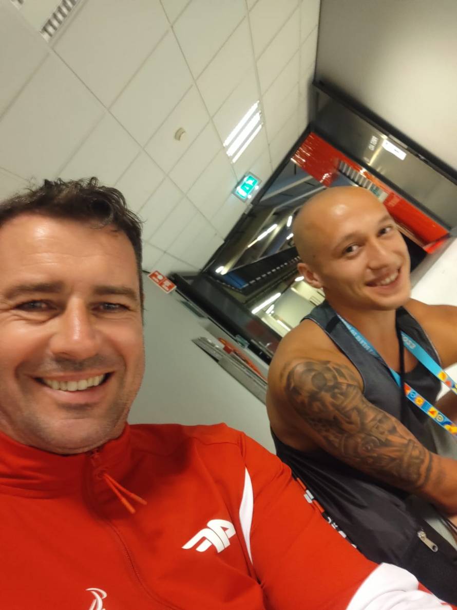 Čudesni Marko jednom rukom osvaja medalje i pokriva krovove: 'Sam sebe financira'