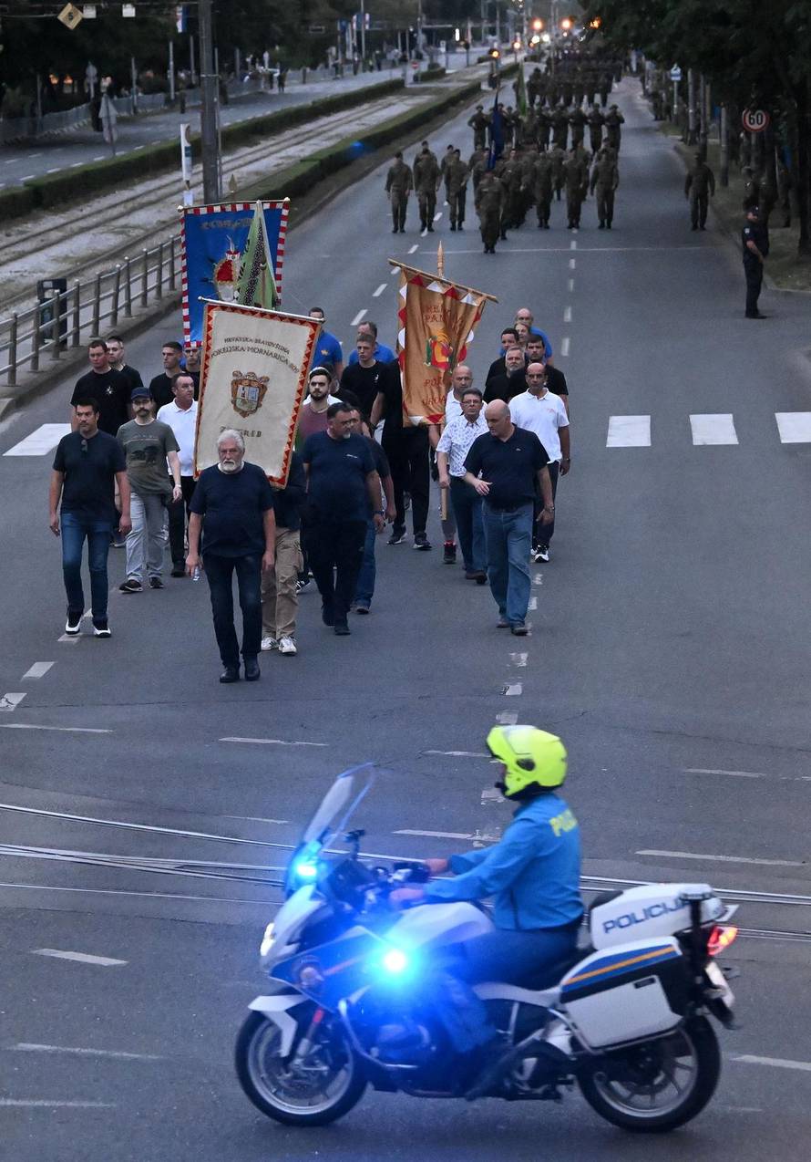 Zagreb: Generalna proba svečanog vojnog mimohoda
