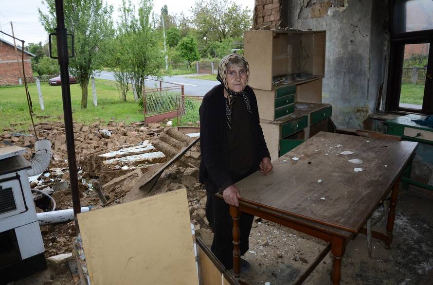 Čudom je živa: Dok je spavala, Milkici vjetar otpuhao zid kuće