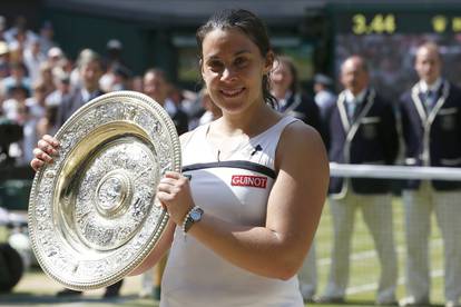 Bartoli pobjedom protiv Lisicki uzela naslov u Wimbledonu...