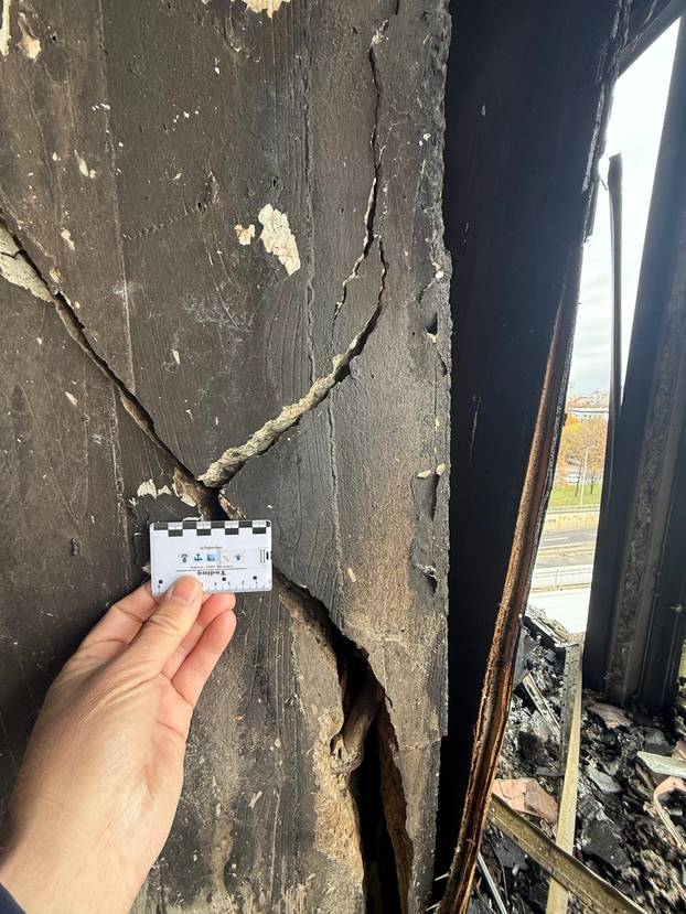 FOTO/VIDEO Evo kako iznutra izgleda zgrada Vjesnika nakon požara!  Otkrili su pukotine...