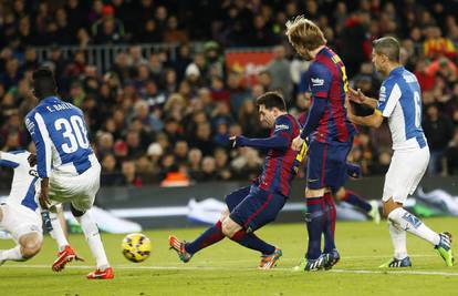 Messijev 3. hat-trick iz četiri utakmice i 402 gola za Barcu