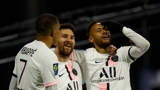 FILE PHOTO: Ligue 1 - Clermont v Paris St Germain