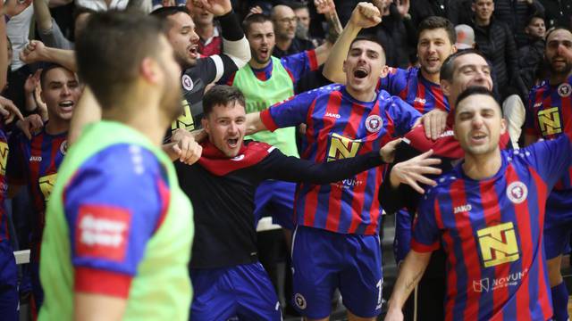 Split: Malonogometna utakmica MNK Torcida - Futsal Dinamo na kojoj domaćin slavi 40 godišnjicu