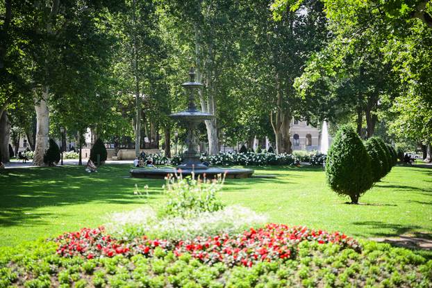 Prvi dan ljeta u Zagrebu obilježile visoke temperature