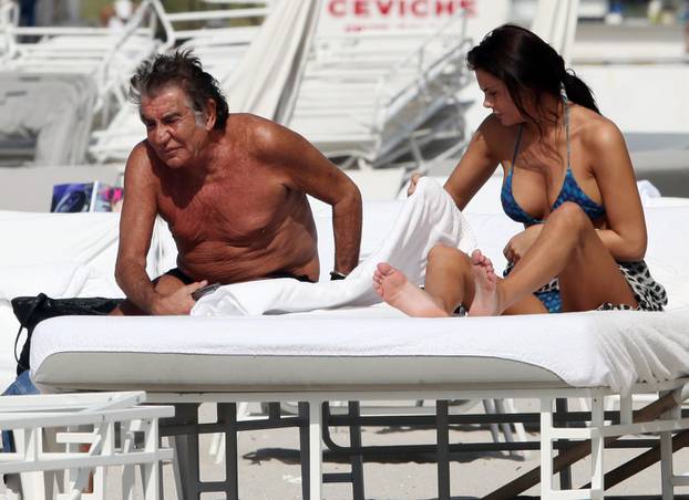 Roberto Cavalli Keeps On Tanning