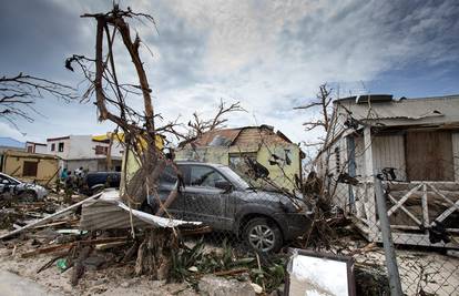 Donosi vjetrove i porast voda: Uragan Marija prijeti Karibima