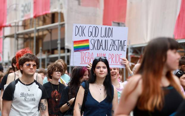 Zagreb: 25. Povorka ponosa LGBTIQ zajednice "Korak po korak, iskorak!"