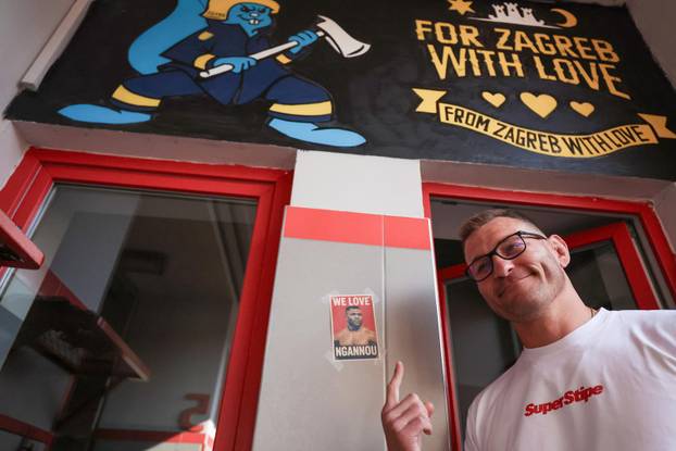 Stipe Miočić prvi se put u životu spustio niz šipku u vatrogasnoj postrojbi Zagreb