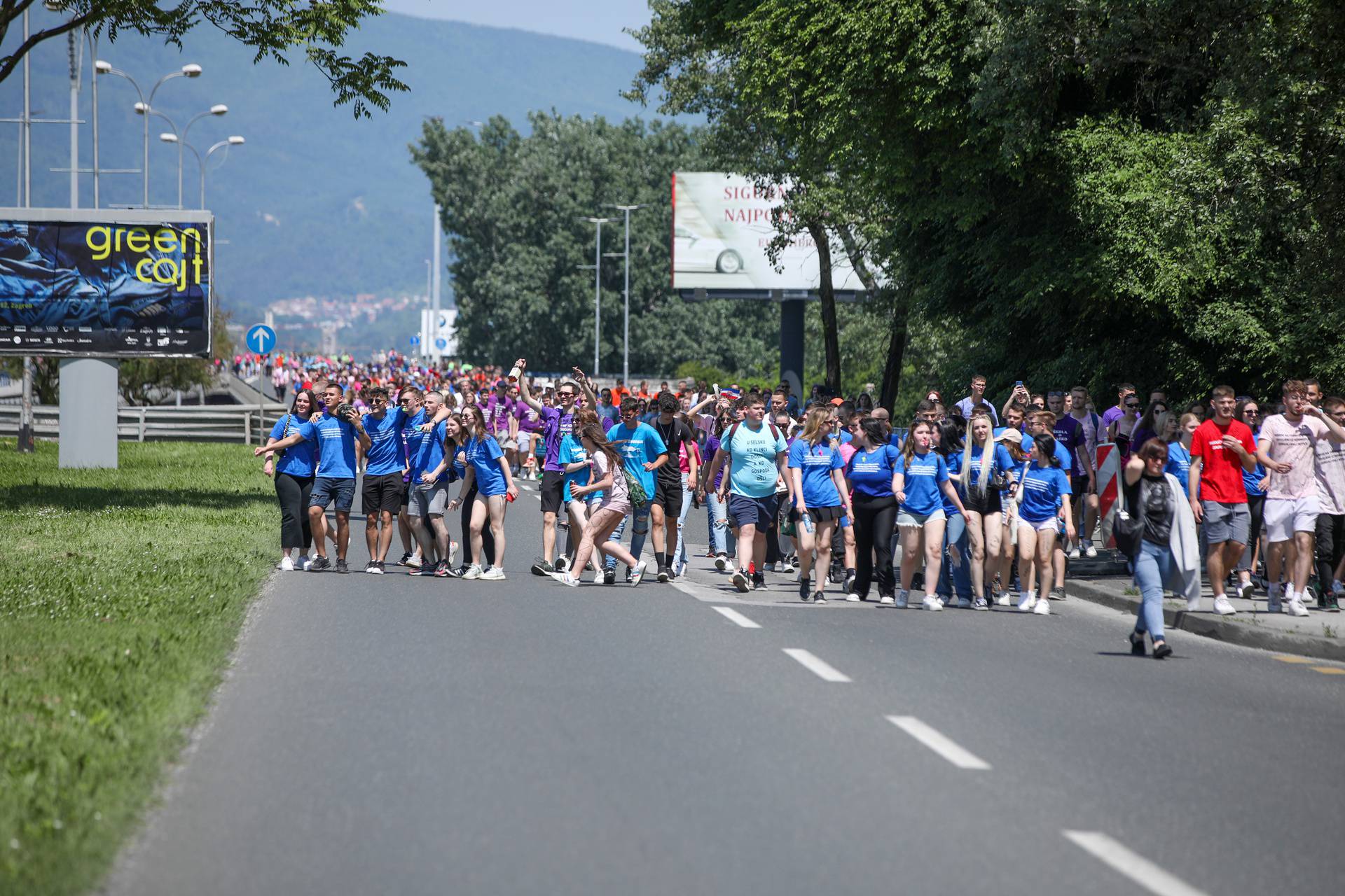 Zagreb: Dolazak maturanata na Bundek