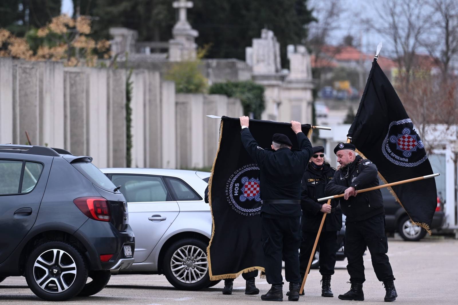 Pripadnici HOS-a zbog kojih je predsjednik Milanović napustio obilježavanje VRO Maslenica