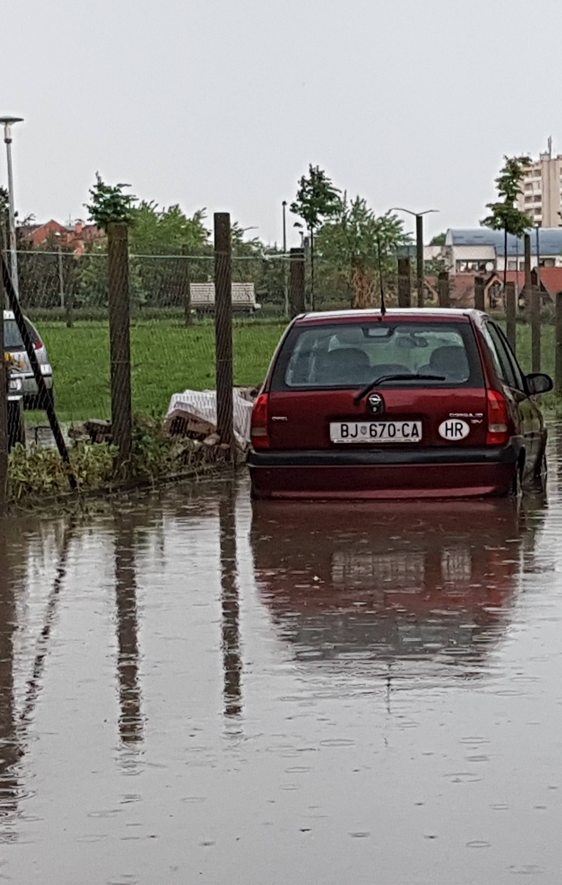 Jako nevrijeme: 'U mojih 50 godina ovo još nisam vidio...'