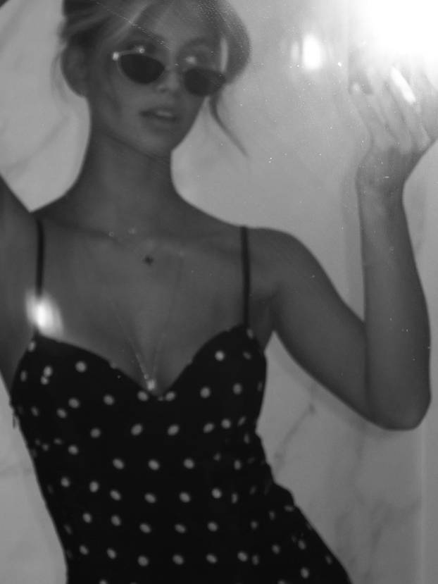 FOTO Ljubila je nogometnu i F1 zvijezdu, sad je slobodna kao ptica i pali pratitelje u bikiniju