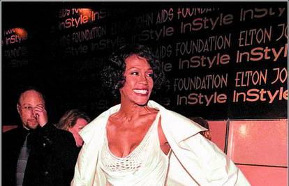 Izliječena diva Whitney Houston ponovno pjeva 