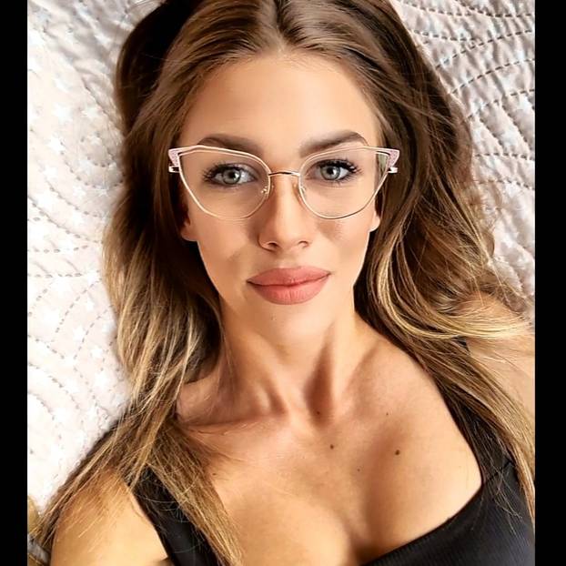 Razlika između njih bila je čak 53 godine, a na kraju se razveli: Evo gdje su Milojko i Milijana...