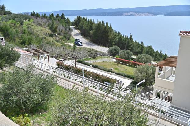 Vila Pokora u Omišu