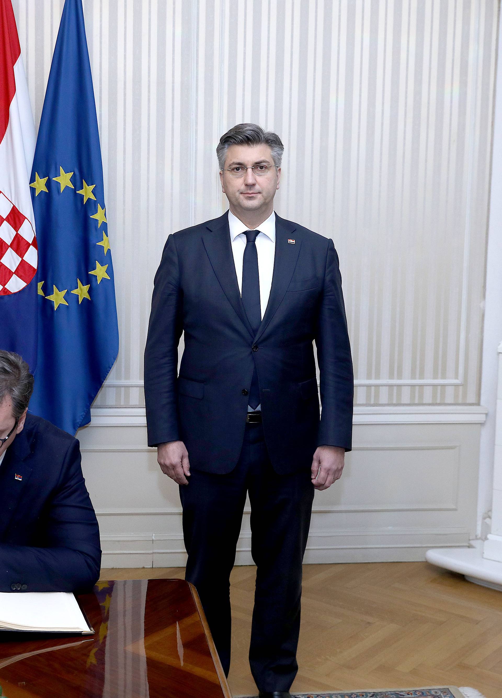 'S Vučićem sam razgovarao o suradnji, odšteti, nestalima...'