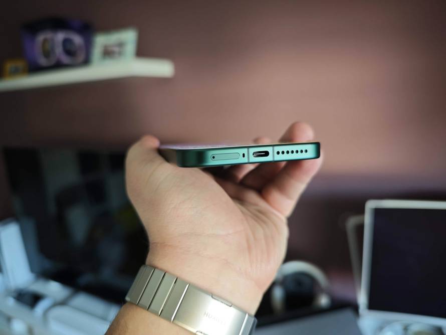 FOTO Isprobali smo Xiaomi 17 Ultra: Fotić koji želi biti telefon