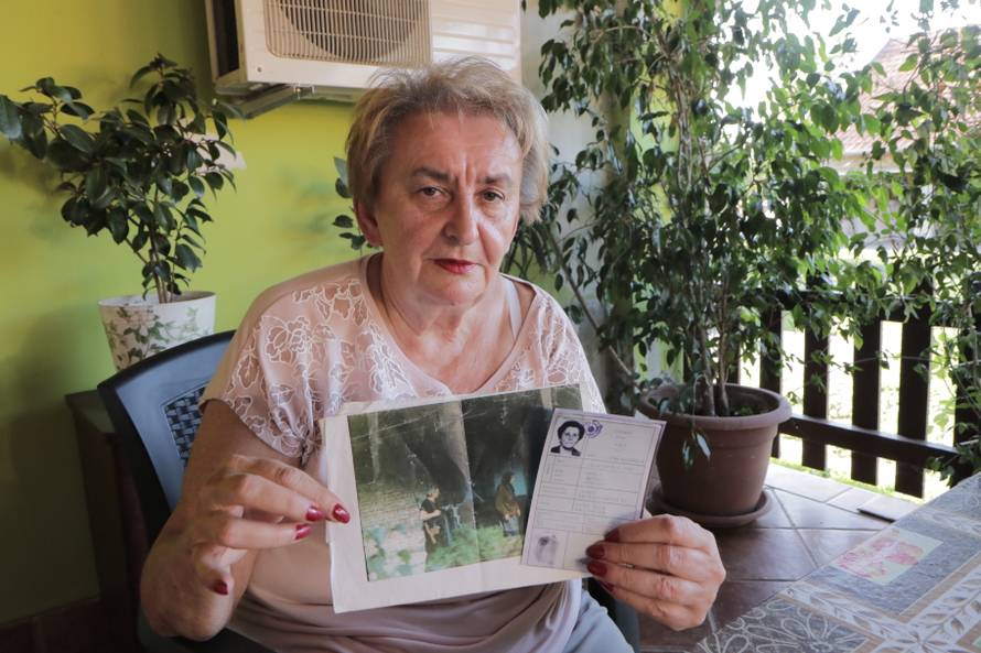 'Ostala mi je samo ova slika majke kako ju odvode u smrt...'