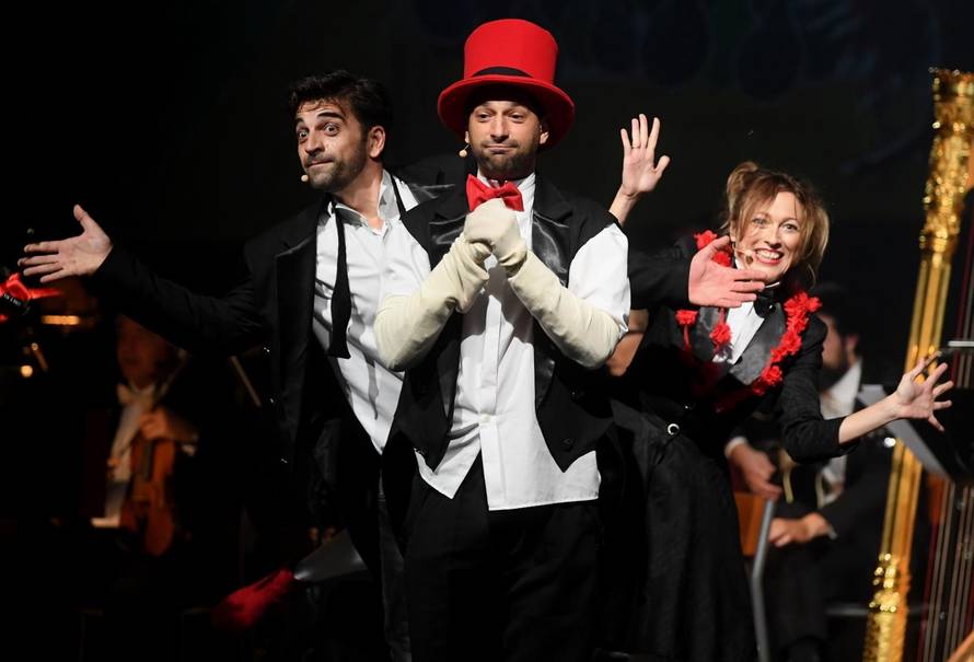 'Ježeva kućica' oduševila djecu i poznate roditelje u Lisinskom