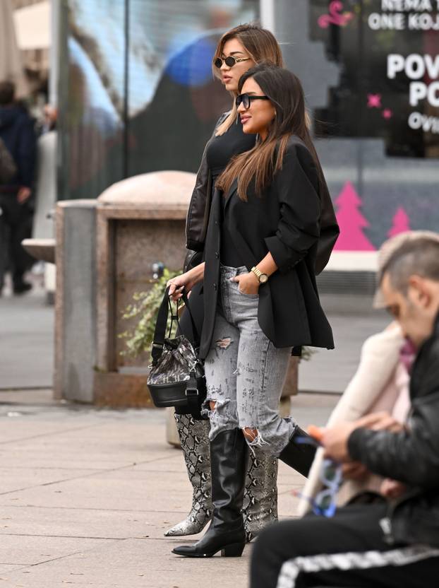 Zagreb: Barbara Mandarić u šetnji gradom