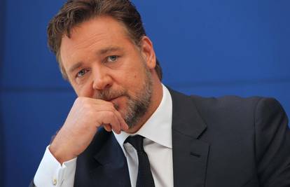 Russell Crowe požalio jer nije glumio Casha u 'Hodu po rubu'