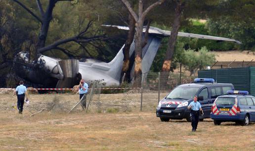 U Francuskoj se srušio avion, poginulo je troje Amerikanaca