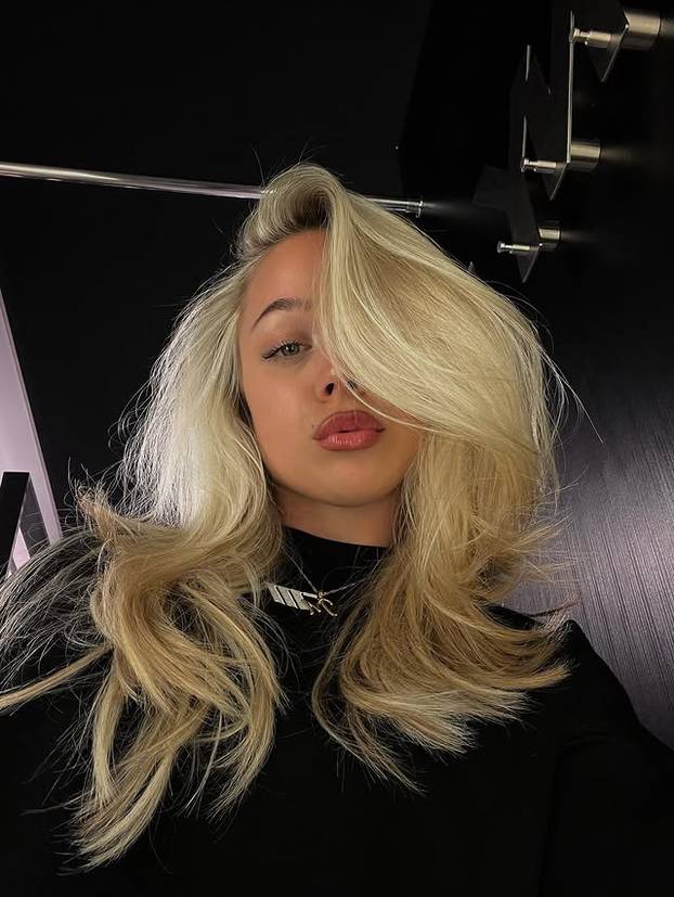 FOTO Ova srpska influencerica više je od 'lijepog lica', a radila je i kao 'sezonac' u Hrvatskoj