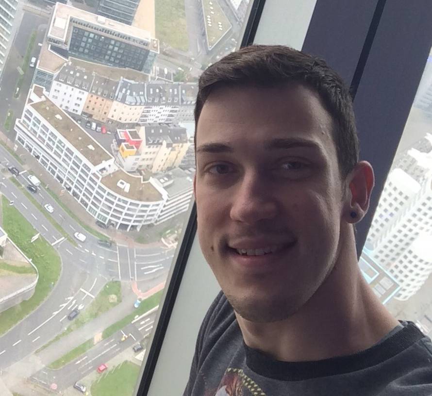 'Završio sam fakultet i bio bez posla. Otišao sam u Njemačku'