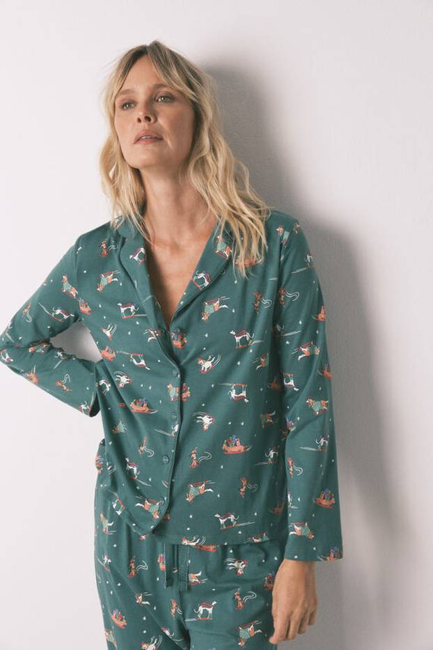 Najbolje 'ružne' božićne veste i pidžame u ponudi trgovina