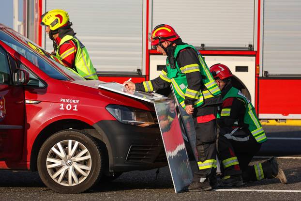 Zagreb: U blizini naplatne postaje Sveta Helena održana je vježba "Sigurnost 25"