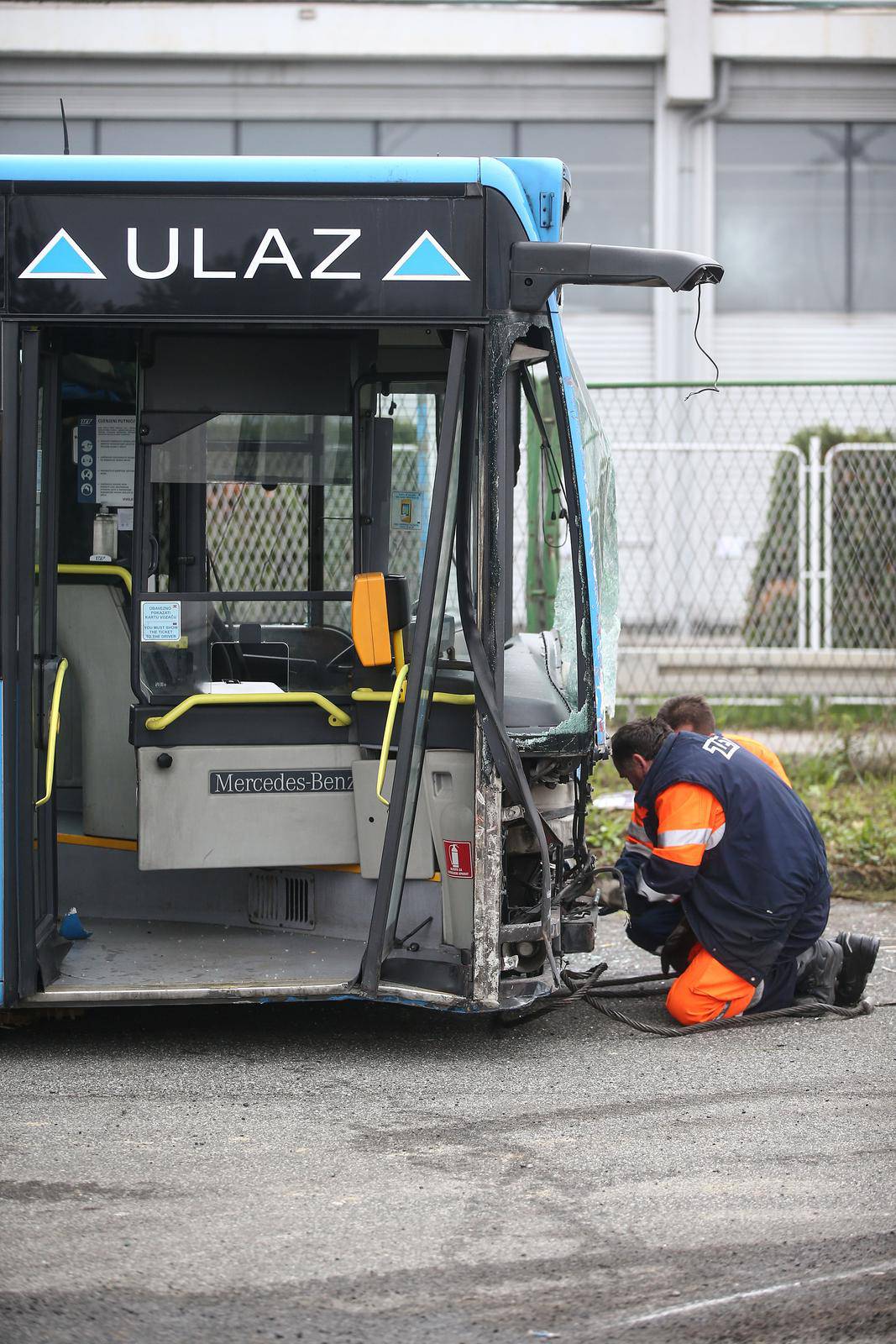 Zagreb: Prometna nesreća ZET-ovog autobusa na Zelenoj tržnici