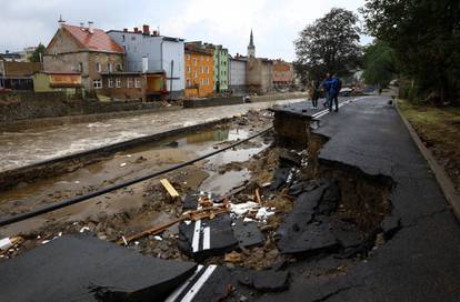 Ovo je strašno! Grad u Poljskoj nakon poplava izgleda kao da ga je pogodila atomska bomba