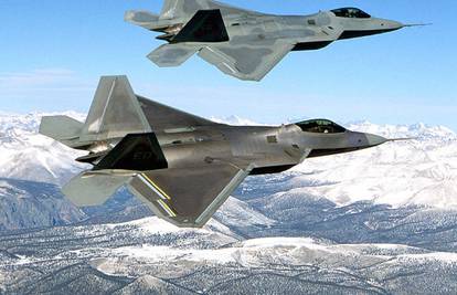 Amerikanci su u Južnu Koreju poslali nevidljive F-22 avione