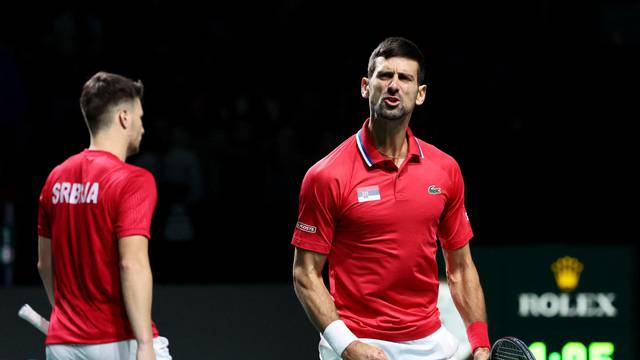 Davis Cup Finals - Semi Final - Serbia v Italy