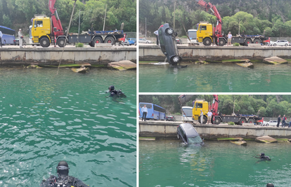 FOTO Objavili fotografije izvlačenja auta koji je u Dubrovniku upao u more