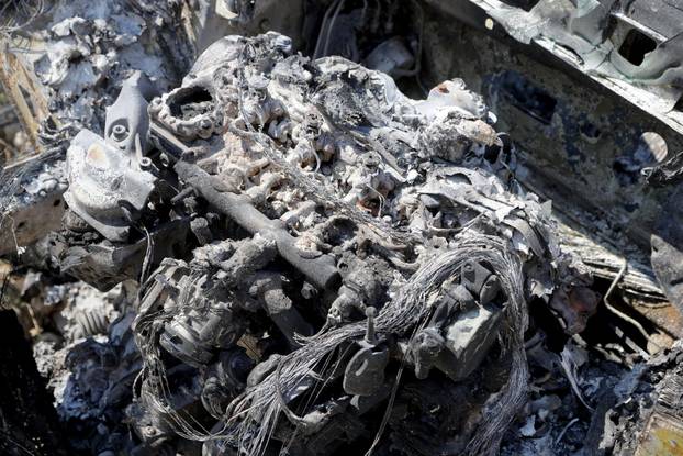 Omiš: Veliki broj izgorenih automobila u požaru