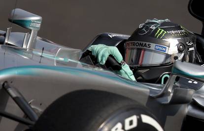Dvostruko slavlje Mercedesa: Rosberg prvi, Hamilton drugi
