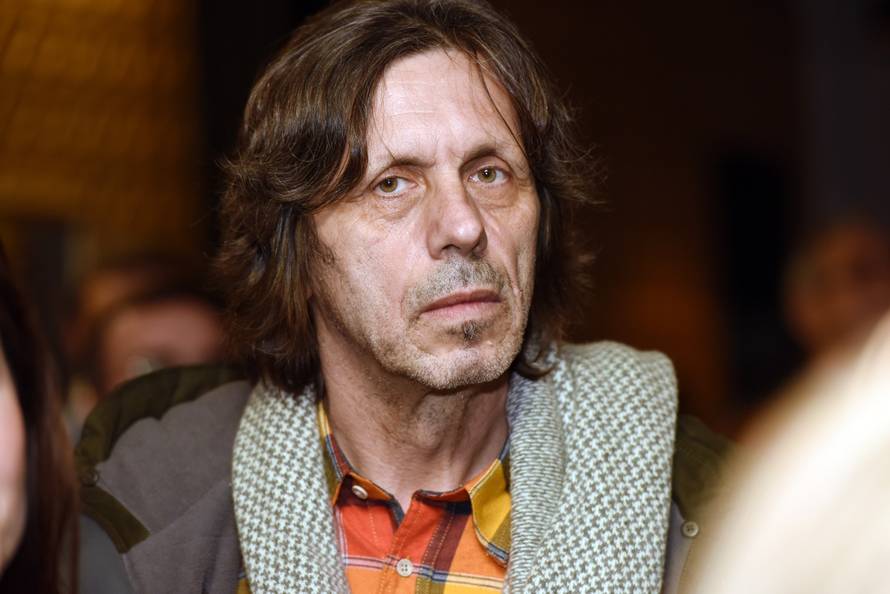 'Na početku karijere sam čak nekada i sam plaćao da sviram'