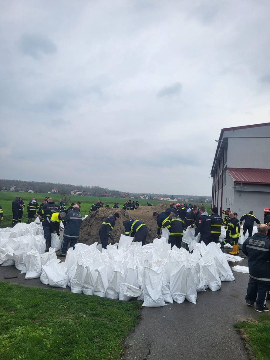 Izvanredno stanje zbog poplava - Ovdje pratite vodostaj rijeka!