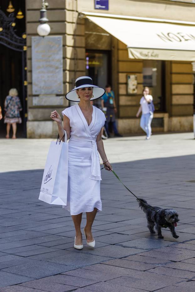 Zagreb: Mila Elegović u elegantnom izdanju na subotnjoj špici