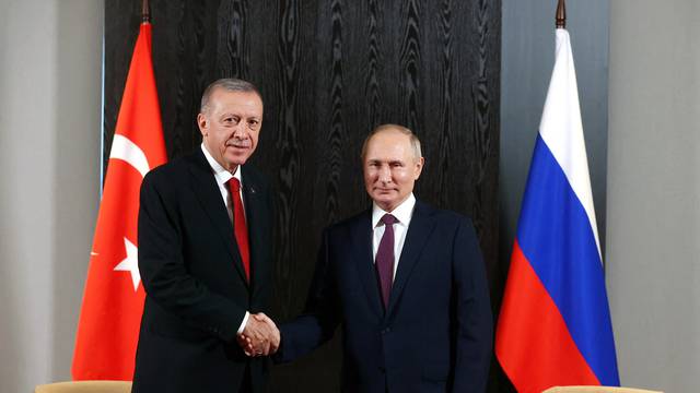 Russian President Putin and Turkish President Erdogan meet in Samarkand