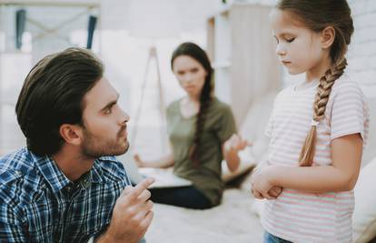 Jeste li i vi toksični roditelj? 11 karakterističnih ponašanja