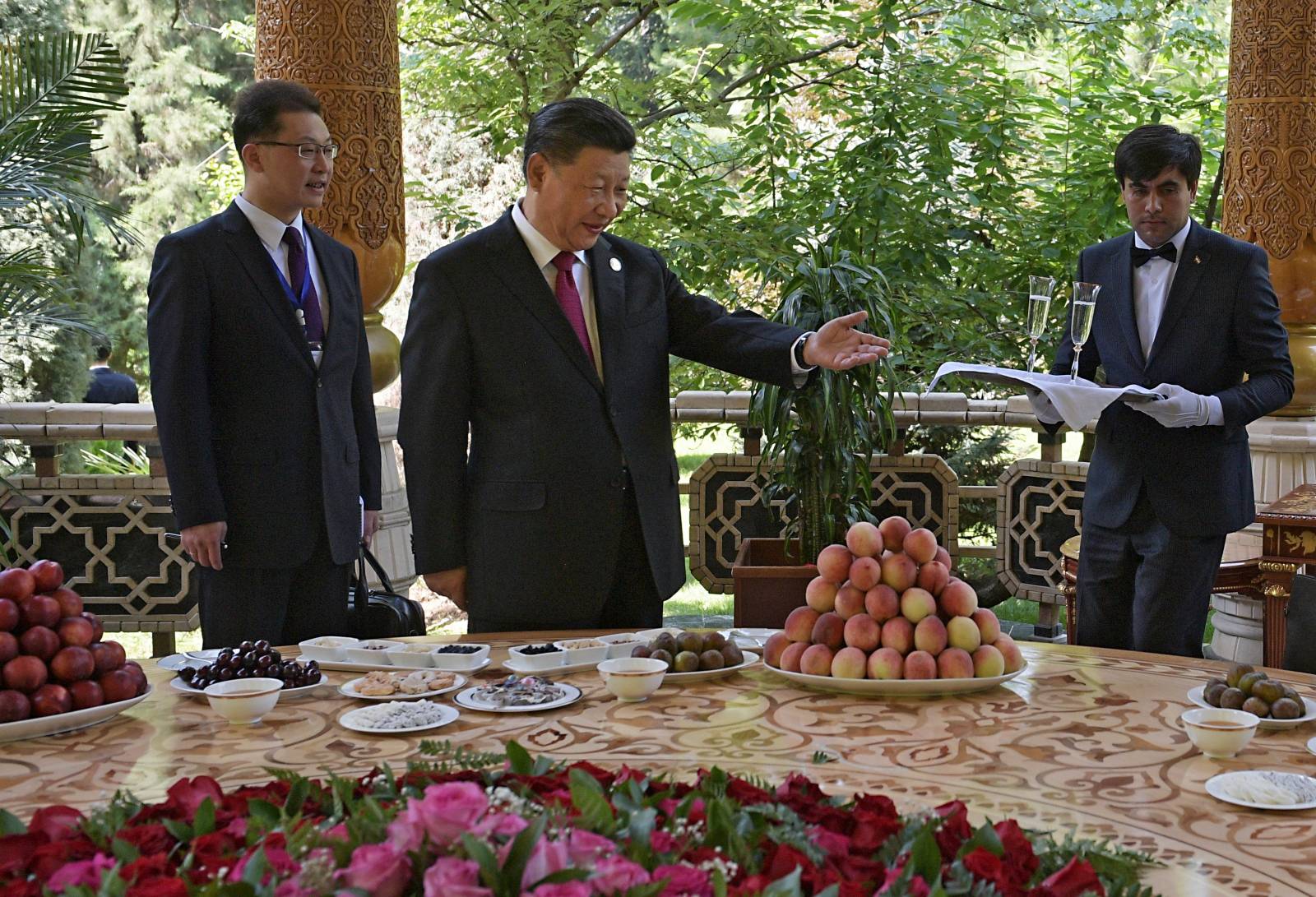 Chinese President Xi Jinping attends a meeting with Russian President Vladimir Putin in Dushanbe